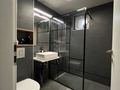 Dristor, 2 camere, vedere libera & loc parcare inclus